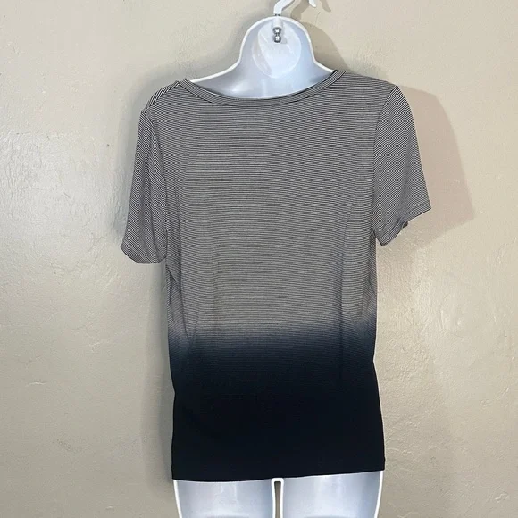 American Eagle Outfitters Black and Gray Ombre Tee - Picture 2 of 4